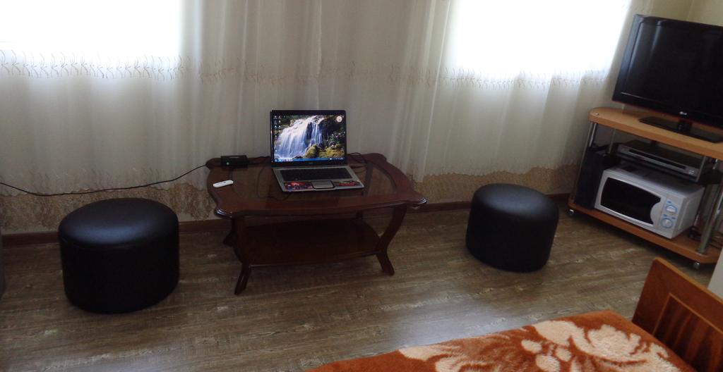 ホテル Private House In バトゥーミ 部屋 写真